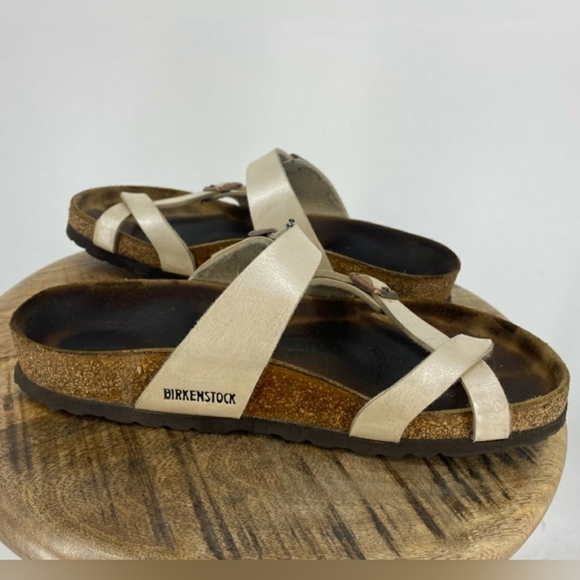Birkenstock Sandal - Picture 3 of 6